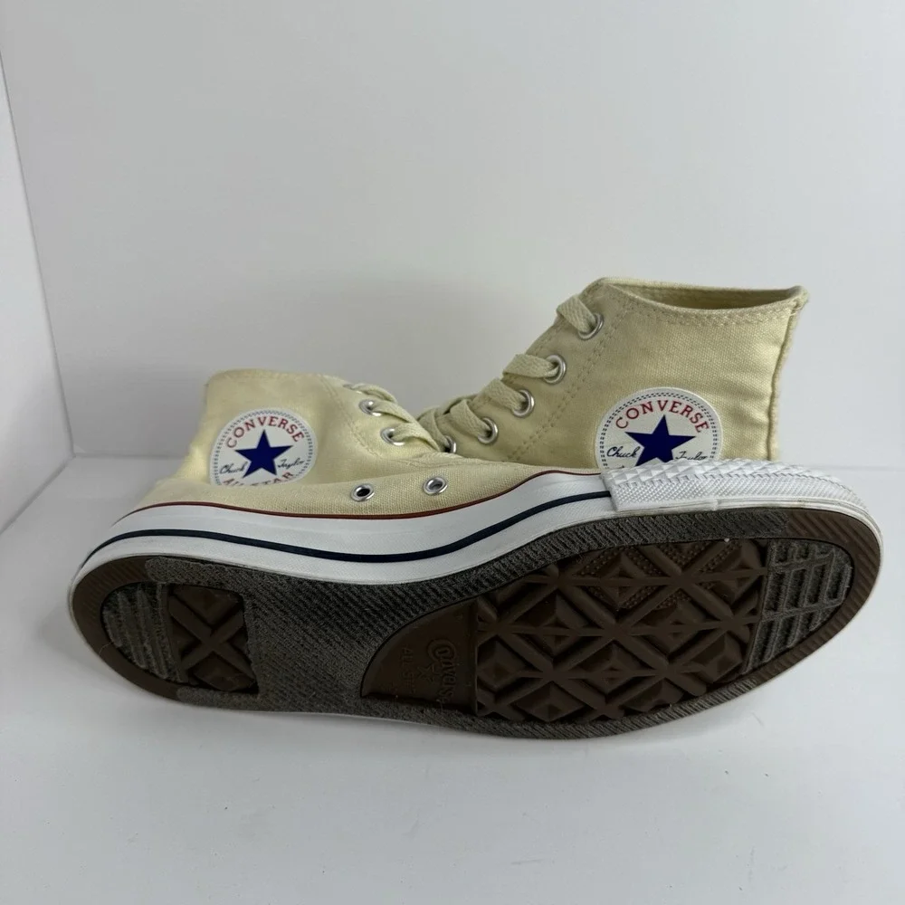 Butter Cream Unisex Converse Chuck Taylor High Tops Size 7.5 Mens 9.5 Womens